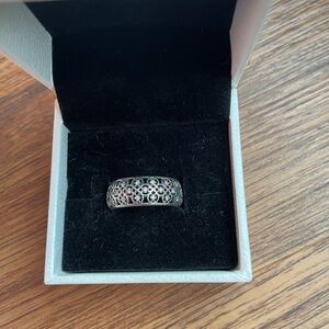 Authentic Intricate Lattice PANDORA Band Ring 190955CZ